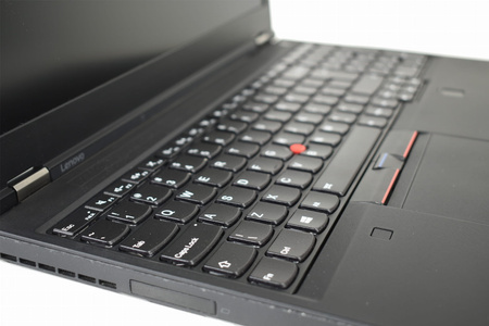 Lenovo ThinkPad P50 15.6" E3-1505M v5 32 GB 512 FHD  US QWERTY Podświetlana Windows 10 Pro Klasa A
