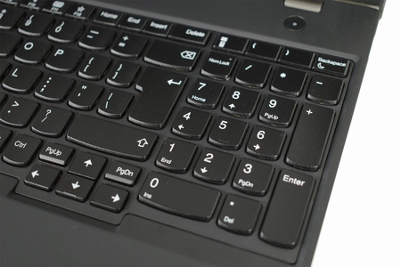 Lenovo ThinkPad T570 15.6" i7-7600U 16 GB 512 FHD Klawiatura standaryzowana Windows 10 Pro Klasa A